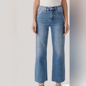 Risen Wide Leg Crop Jean